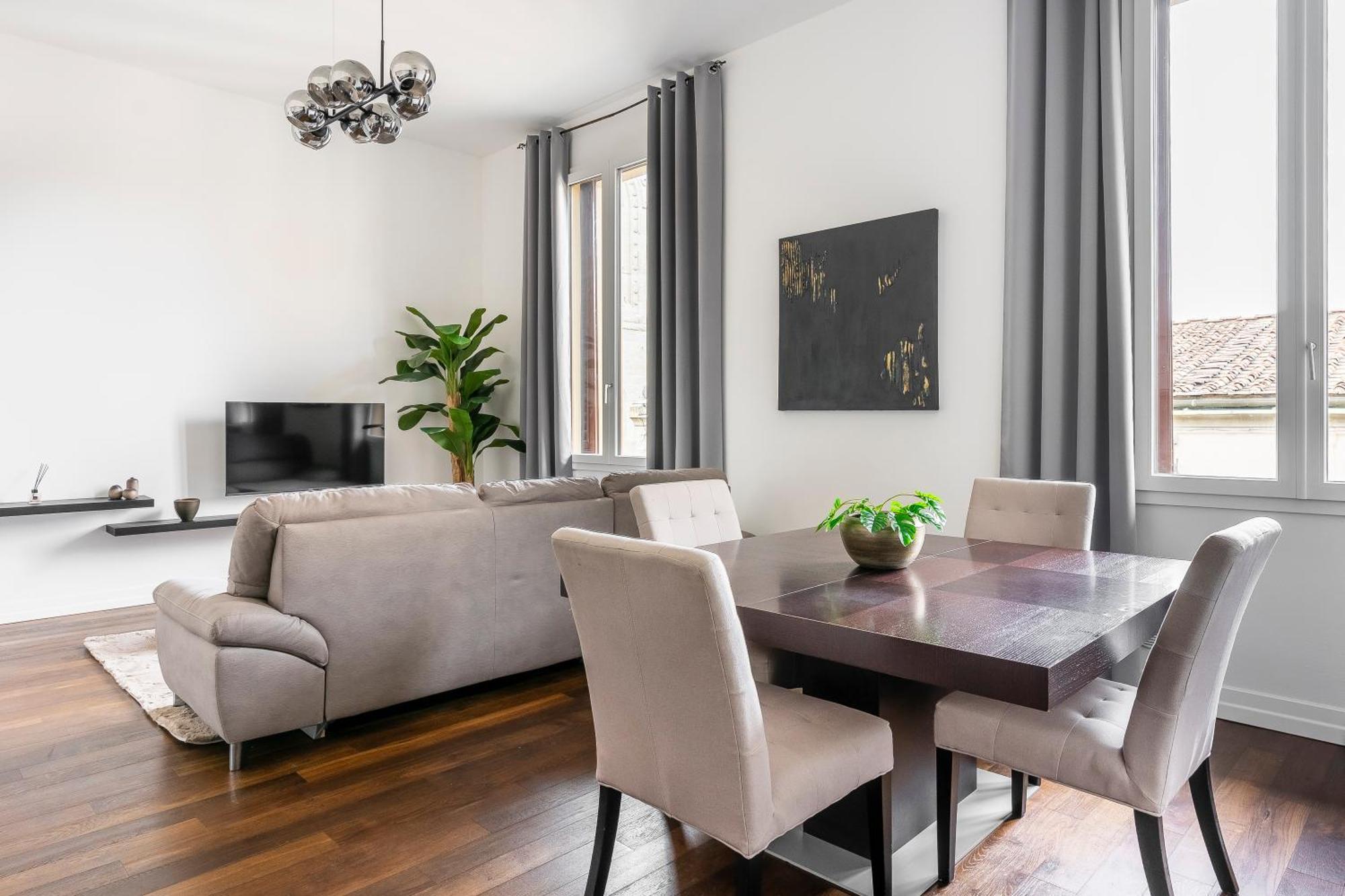 San Marco Black Appartamento Luxury Con Terrazzo E Parcheggio Su Richiesta Firenze Eksteriør bilde