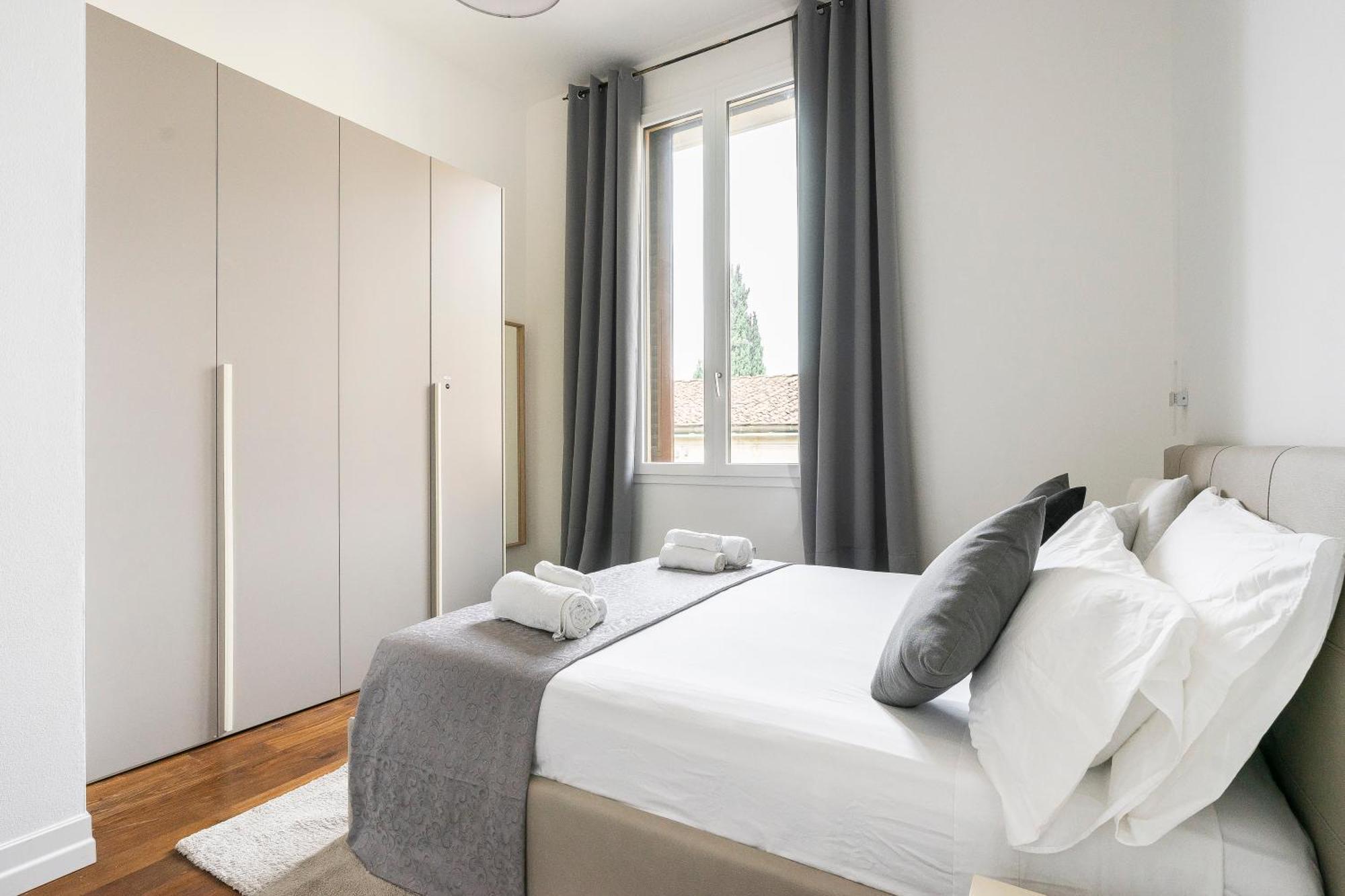 San Marco Black Appartamento Luxury Con Terrazzo E Parcheggio Su Richiesta Firenze Eksteriør bilde