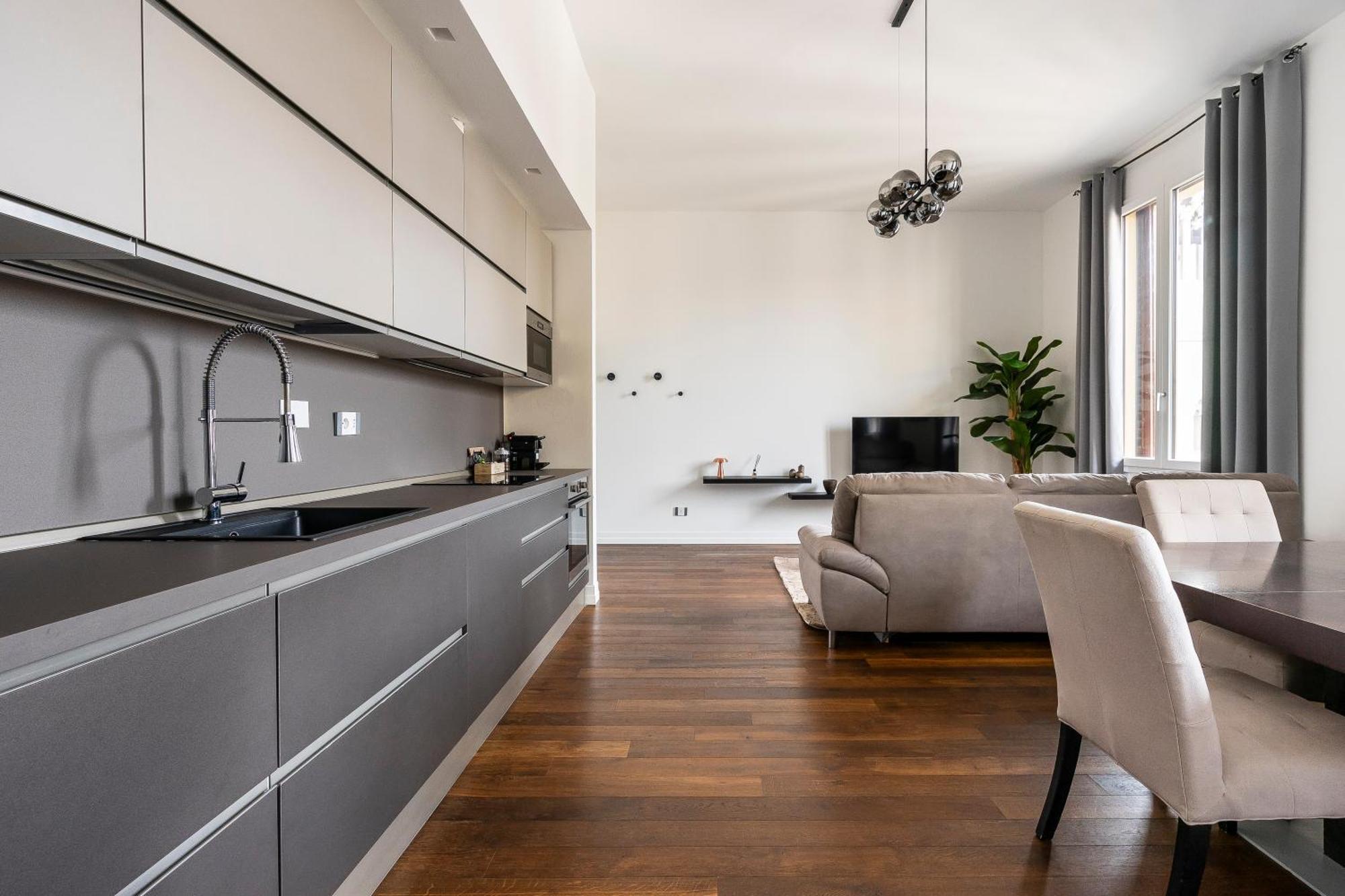San Marco Black Appartamento Luxury Con Terrazzo E Parcheggio Su Richiesta Firenze Eksteriør bilde